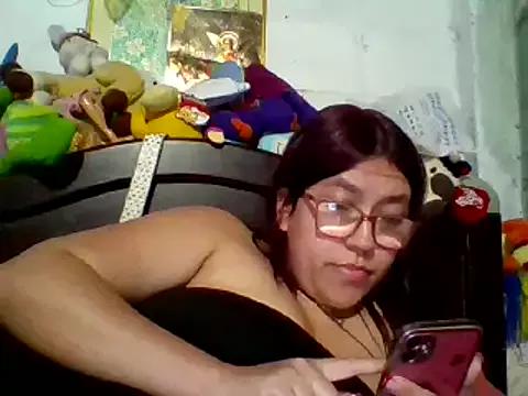 violeta_818 from StripChat is Freechat