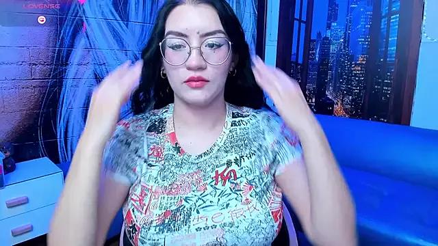 Violetaa_diazz from StripChat is Freechat