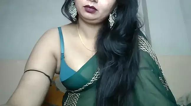 YouR_HuMaiRah from StripChat is Freechat