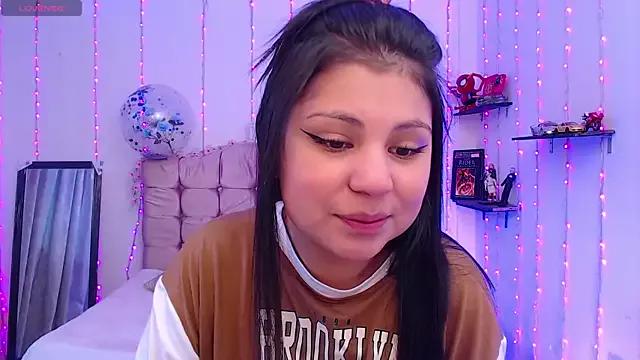 zoe_roux18 from StripChat is Freechat